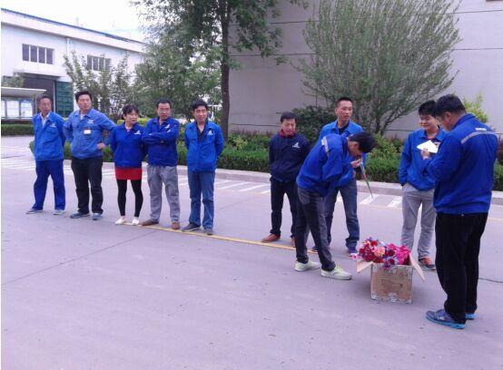 奧迪斯工廠母親節(jié)活動紀(jì)實