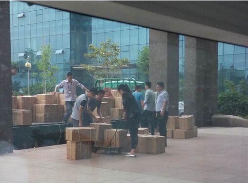 眾人齊，泰山移